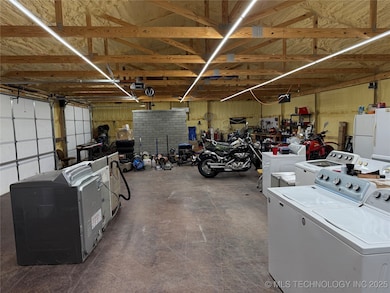 103 N Hickory St, Sallisaw, OK 74955 - photo 6