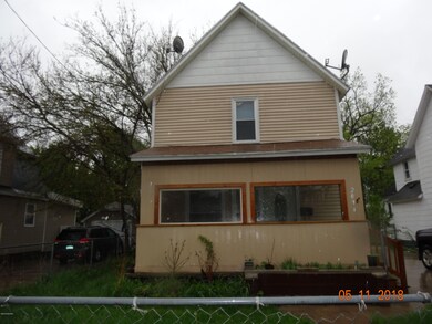 2031 buchanan 036