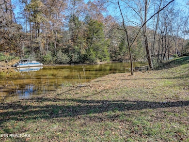 165 Rebel Rd, Harriman, TN 37748 - photo 3