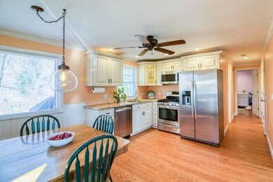 288 W Allen Ridge Rd, Springfield, MA 01118 - photo 7