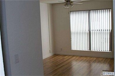Master bedroom with lots of light and mirrored clo