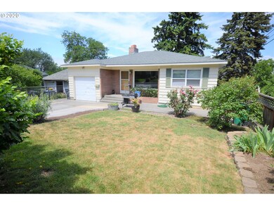 817 E 16th Place, the Dalles, OR 97058 - photo 3