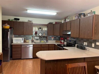 1000 Ridgewood Dr unit 1, Decorah, IA 52101 - photo 4