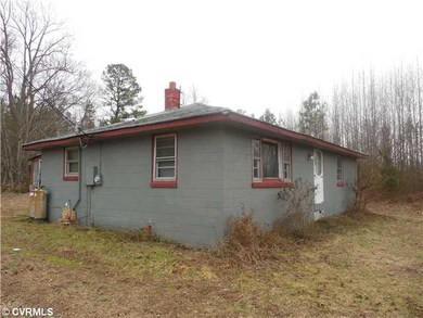 Exterior Front - Front/Side View