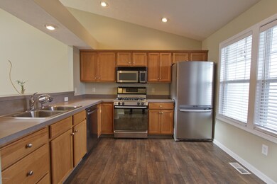 005 kitchen - IMG_0194