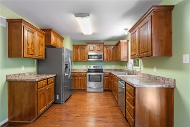 233 N 134th St, Bonner Springs, KS 66012 - photo 6