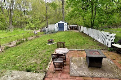 185 Myrtle St, Rockland, MA 02370 - photo 4