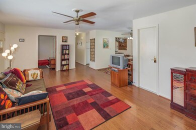 4400 Renn St, Rockville, MD 20853 - photo 4