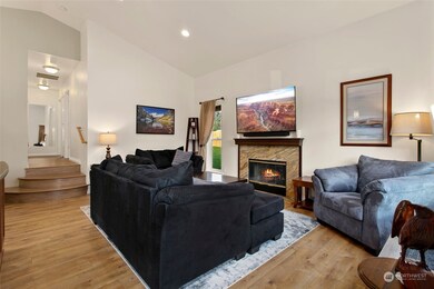 10810 17th Place W, Everett, WA 98204 - photo 5