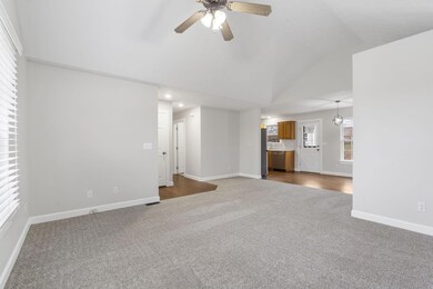 1113 Scenic Hills Dr, Nixa, MO 65714 - photo 2