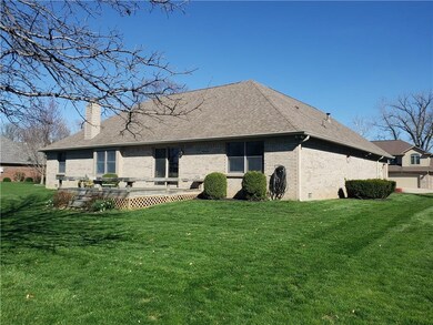 7018 Stonecreek Dr, Plainfield, IN 46168 - photo 2