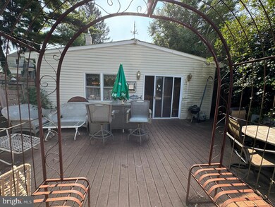 4000 N Warner Rd, Lafayette Hill, PA 19444 - photo 3