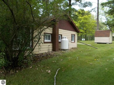 8791 Saint Aubin Dr, Hale, MI 48739 - photo 5