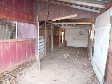 2654 Sims Rd, Shelbyville, TN 37160 - photo 3