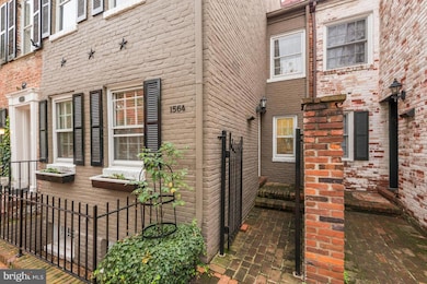 1564 33rd St NW, Washington, DC 20007 - photo 3