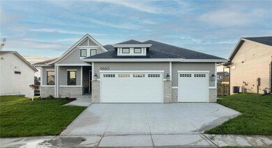 9630 Watermeadow Cir, Johnston, IA 50131 - photo 2