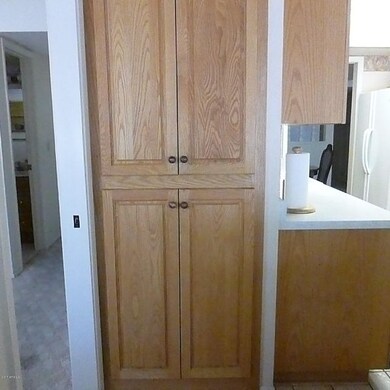 6119 Minton