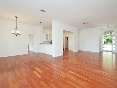 1633 Linkside Dr N-4