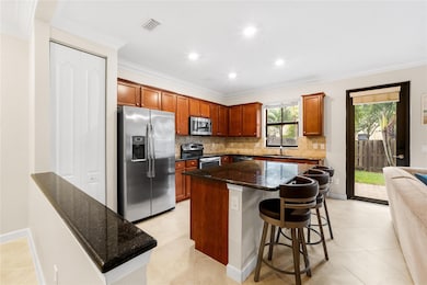 9627 Town Parc Cir S, Parkland, FL 33076 - photo 2