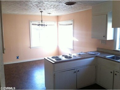 Breakfast Nook - Eat-in Area