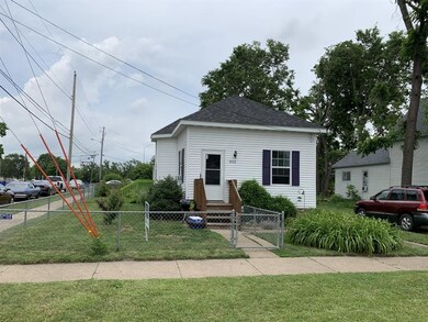 352 6th Ave SW, Cedar Rapids, IA 52404 - photo 6