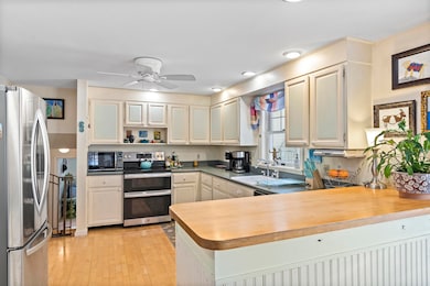 31 Stony Brook Ln, Yarmouth, ME 04096 - photo 4