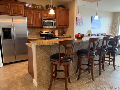 Nice Big Bar Area with Granite tops.