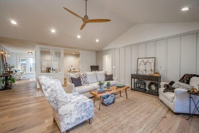 704 NW 5th St, Bentonville, AR 72712 - photo 4