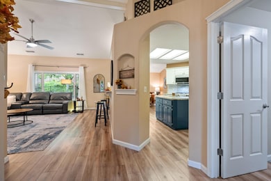 19219 Nike Ct, Redding, CA 96003 - photo 4