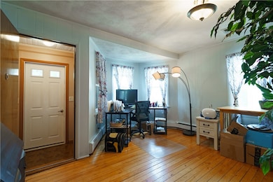 104 Speck Ave, Cranston, RI 02910 - photo 3