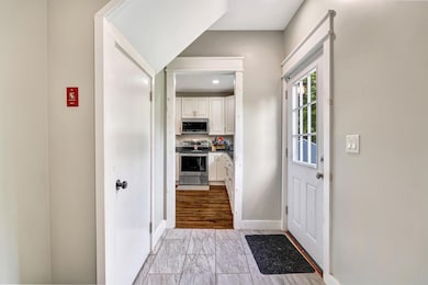 31-web-or-mls-727-hammond-st
