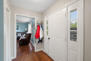 701 Horseshoe Cir, Stuarts Draft, VA 24477 - photo 3