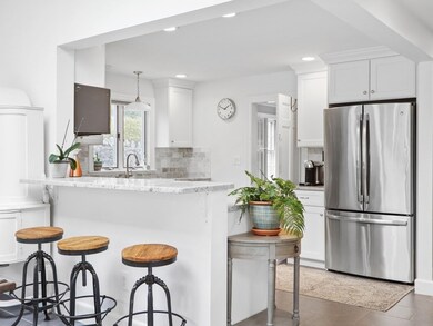 40 Whittier Rd, Newtonville, MA 02460 - photo 5