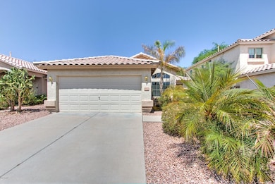 8498 S Stephanie Ln, Tempe, AZ 85284 - photo 2