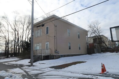 117 Shawmut St, Lewiston, ME 04240 - photo 4