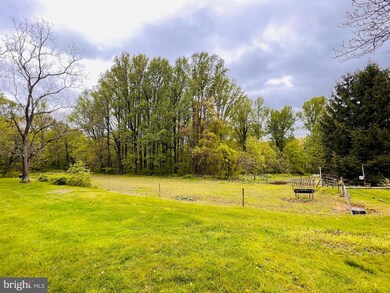 210 Long Lane Rd, Boyertown, PA 19512 - photo 4