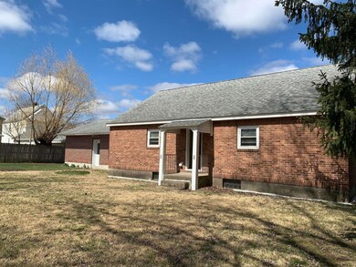 12 Morton St, Schenectady, NY 12306 - photo 4