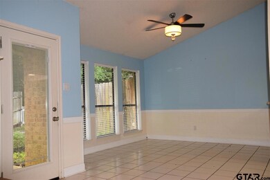 2200 2200 Villa Dr, Tyler, TX 75703 - photo 4