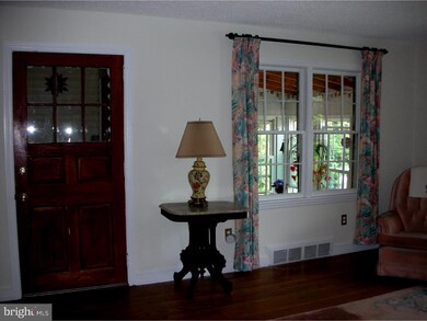 1726 Montgomery Rd, Wilmington, DE 19805 - photo 5