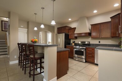 63217 Logan Ave (7 of 25)