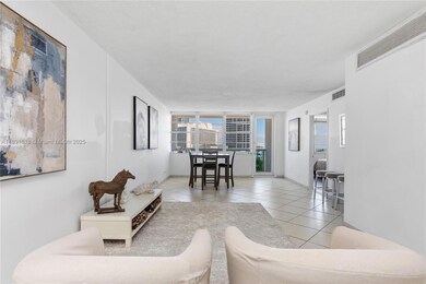 Aquasol unit 7A, Miami Beach, FL 33141 - photo 5