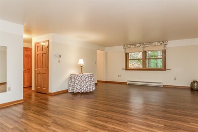 347 Wilsons Crossing Rd, Auburn, NH 03032 - photo 5