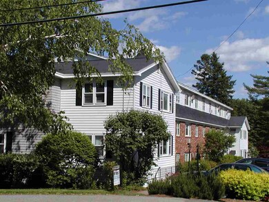 73 E Broadway unit Q, Derry, NH 03038 - photo 3
