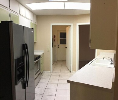 17231 N 106th Ave unit 39, Sun City, AZ 85373 - photo 7