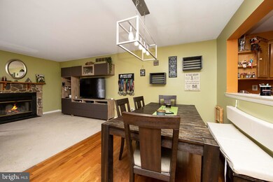 24 Village Ct, Audubon, NJ 08106 - photo 3