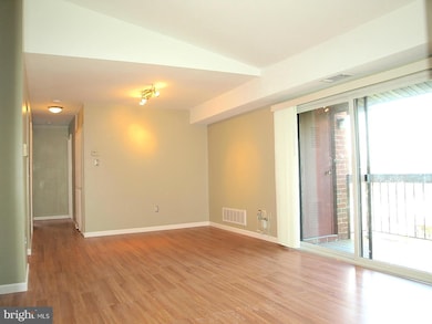 106 Mountain Rd unit 3B, Glen Burnie, MD 21060 - photo 7