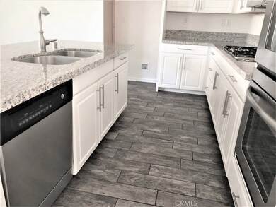 32406 Whispering Glen Trail, Wildomar, CA 92595 - photo 7