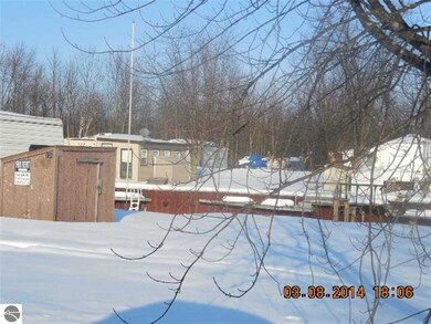 #136 Sleepy Oaks, Au Gres, MI 48703 - photo 6