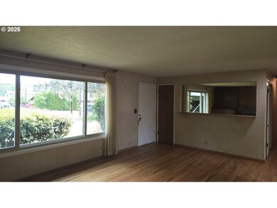 19520 SW Kinnaman Rd, Beaverton, OR 97007 - photo 7