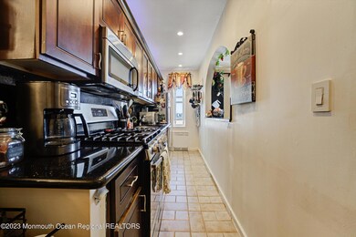 06-Kitchen